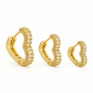 Trio Dourado de Argolinhas de Coração Cravejados de Zircônia